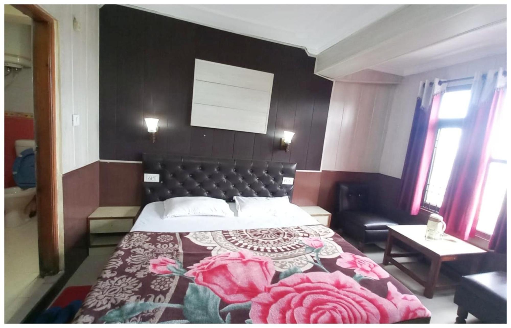 A Budget Hotel - H A R B A N S - Hygiene & Spacious Room Shimla Exterior foto